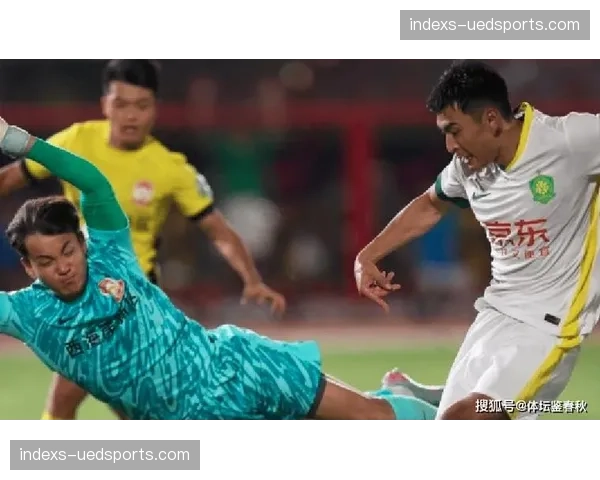 成都蓉城过度依赖费利佩支点作用 中锋缺阵进攻效率骤降