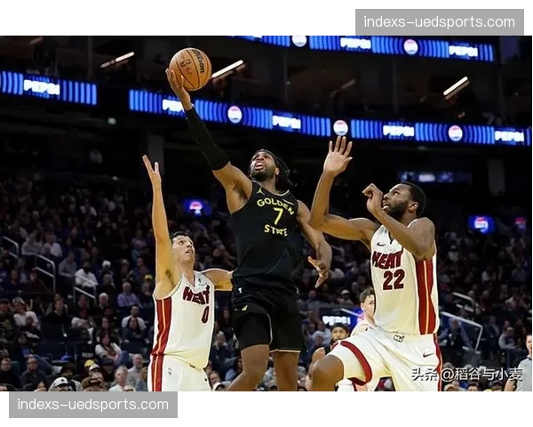 太阳贴身防守外线投手:将黄蜂三分命中率压制策略复盘